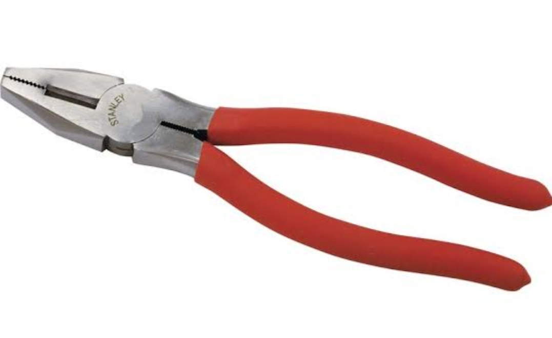 Every Filipino household should have at least one pair of redhandled